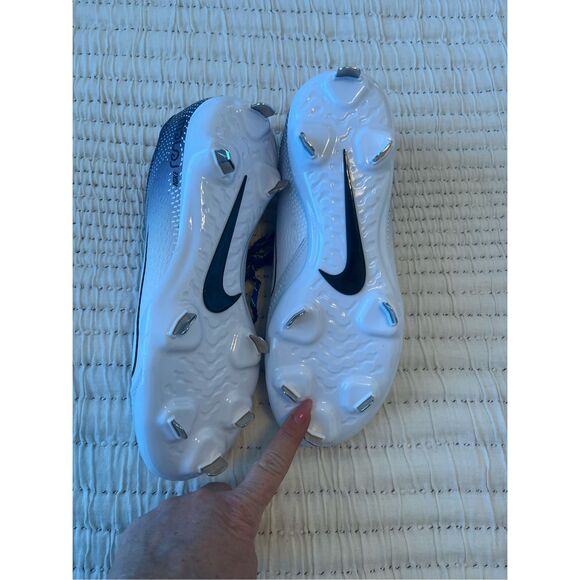 Nike Hyperdiamond 4 Pro Metal Softball Cleats  NEW - Picture 4 of 5